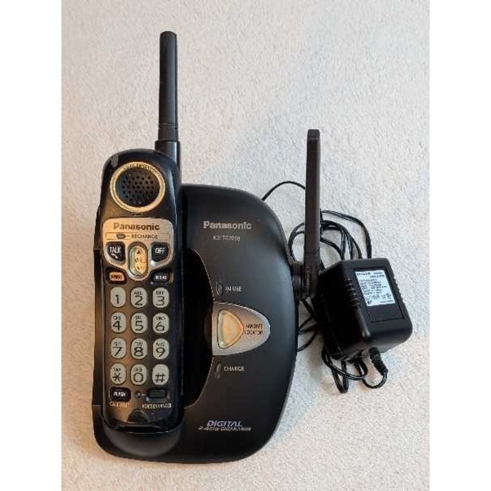 Panasonic KX-TG2208B Cordless Phone w/ Voice Enhancer Digital‎ 2.4GHz GigaRange
